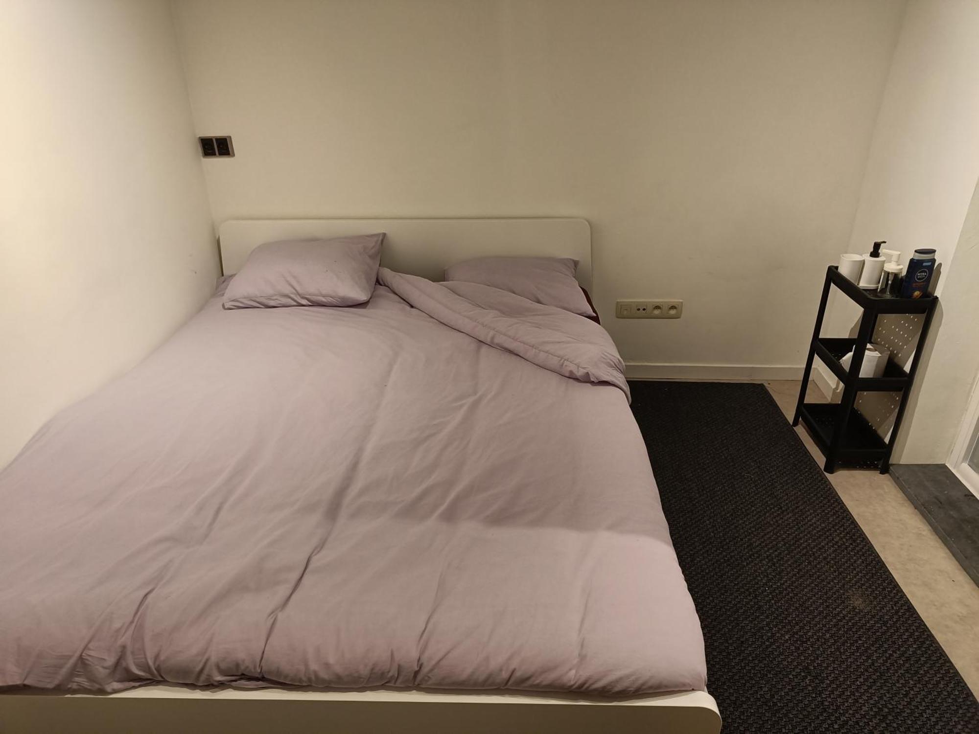 Viktoria Hostel แอนต์เวิร์ป ภายนอก รูปภาพ